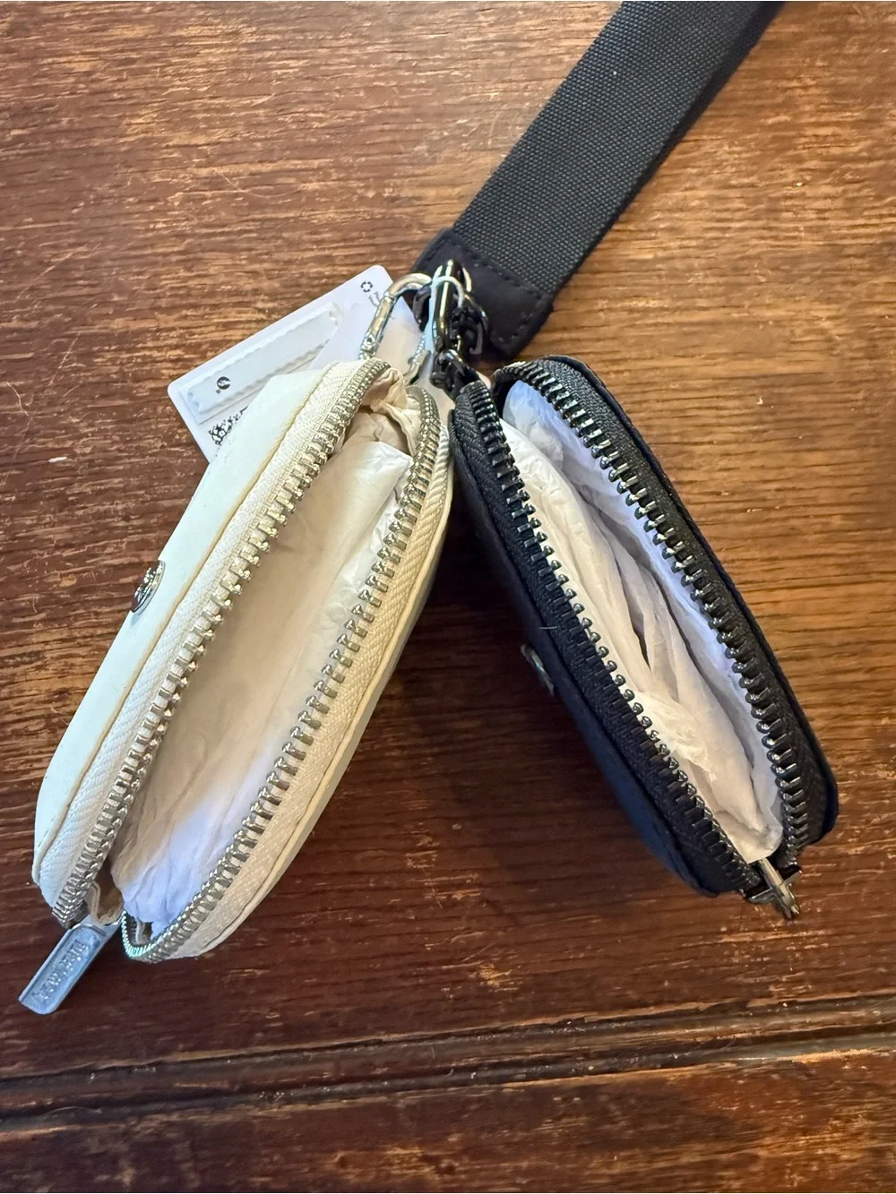 NWT Lululemon dual pouch wristlet